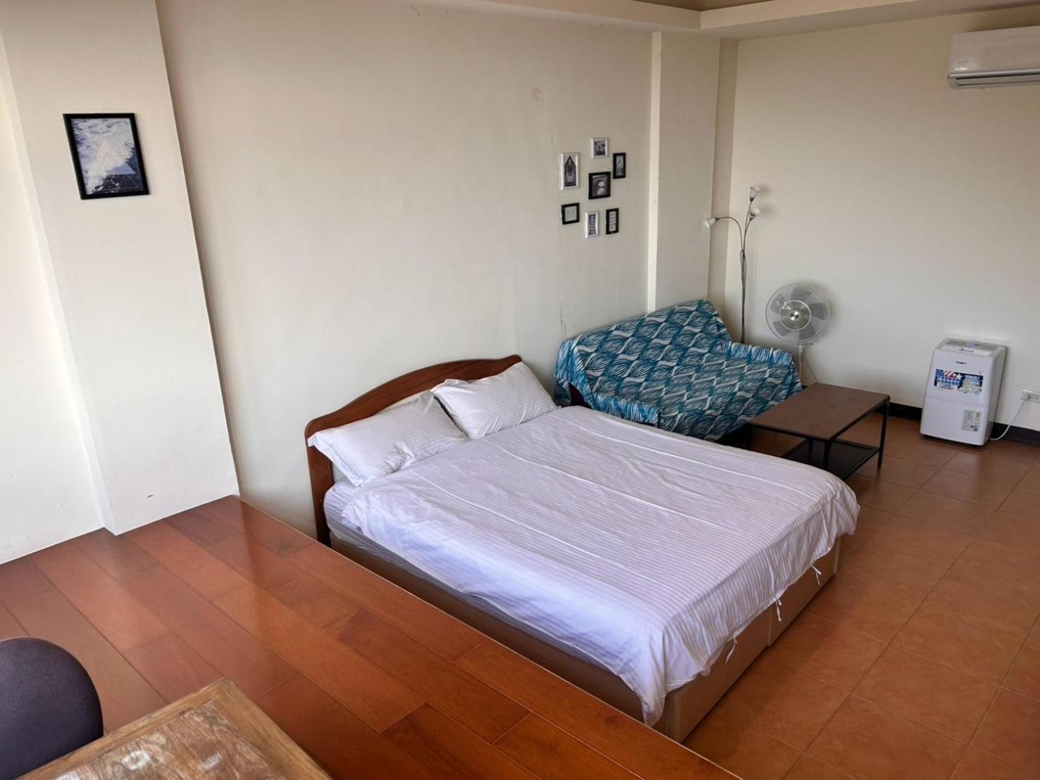 Old Street Seaview Homestay Цзюфэнь Экстерьер фото